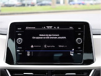 Volkswagen t-roc cabriolet 1.5 tsi automaat 2024 - afbeelding 24 van  37