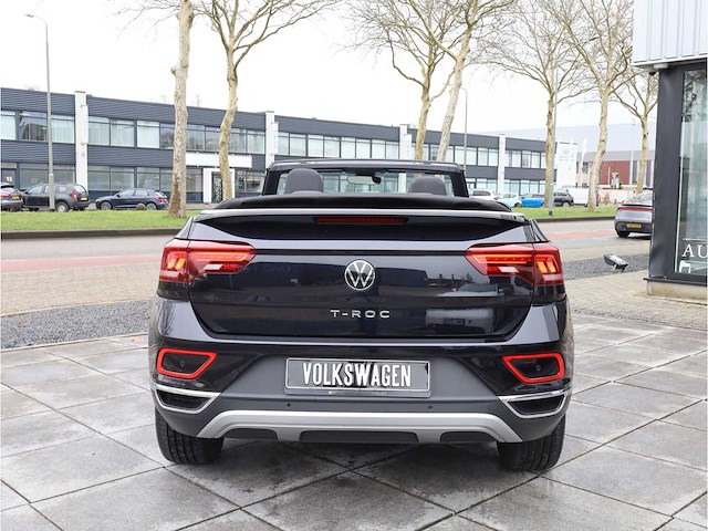 Volkswagen t-roc cabriolet 1.5 tsi automaat 2024 - afbeelding 29 van  37
