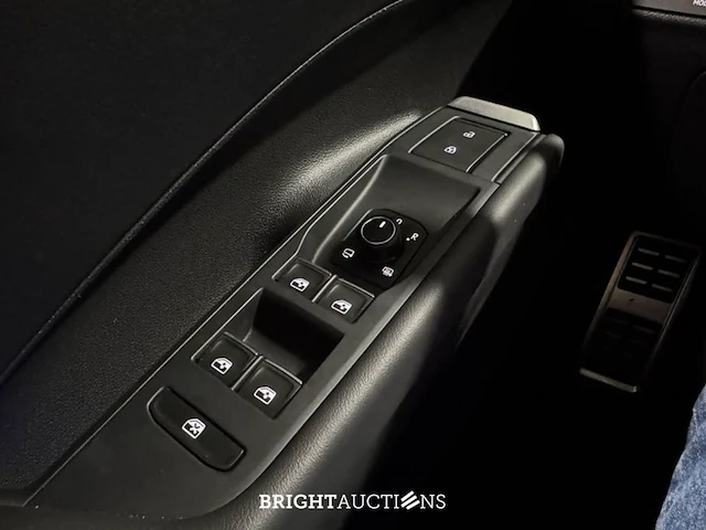 Volkswagen t-roc etsi 110 kw r-line 1.5 150pk 2026, kzn-12-p - afbeelding 9 van  32