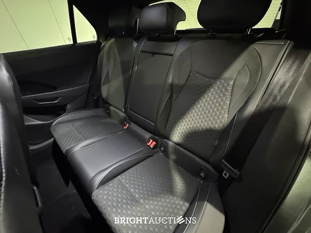 Volkswagen t-roc etsi 110 kw r-line 1.5 150pk 2026, kzn-12-p - afbeelding 19 van  32