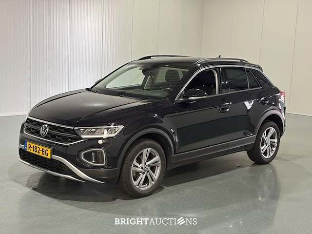 Volkswagen t-roc life 75 edition 1.0 tsi 110pk 2022 (origineel-nl), r-182-bg - afbeelding 1 van  31