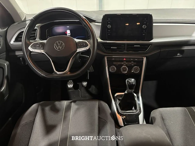 Volkswagen t-roc life 75 edition 1.0 tsi 110pk 2022 (origineel-nl), r-182-bg - afbeelding 16 van  31