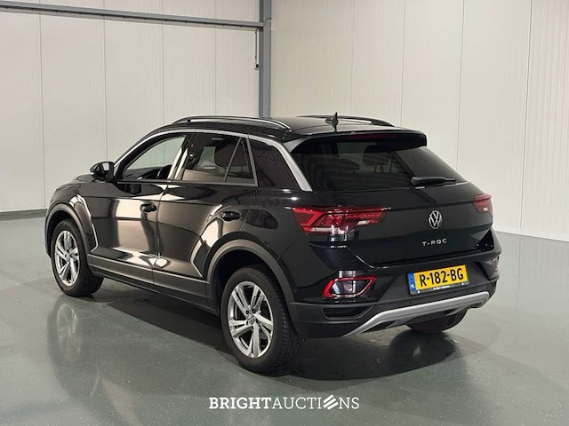 Volkswagen t-roc life 75 edition 1.0 tsi 110pk 2022 (origineel-nl), r-182-bg - afbeelding 21 van  31