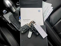 Volkswagen t-roc r 2.0 tsi 4motion 300pk automaat 2021 - afbeelding 14 van  32