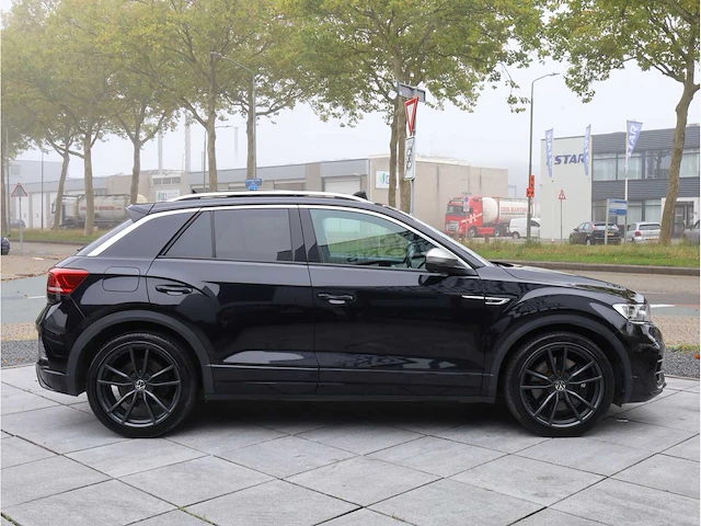 Volkswagen t-roc r 2.0 tsi 4motion 300pk automaat 2021 - afbeelding 13 van  42