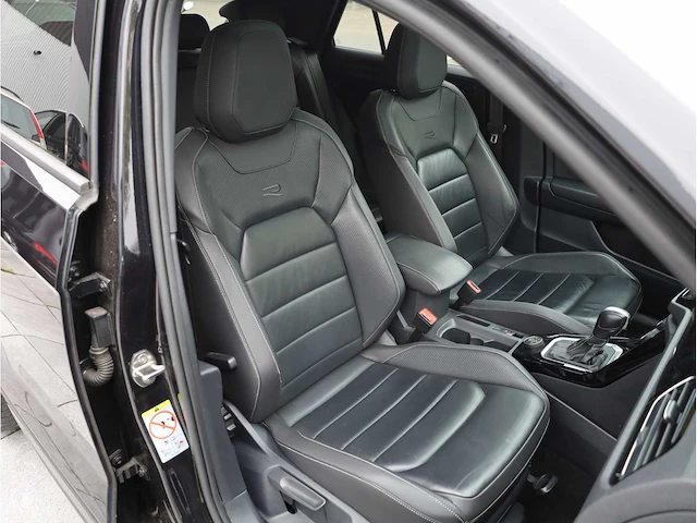 Volkswagen t-roc r 2.0 tsi 4motion 300pk automaat 2021 - afbeelding 29 van  42