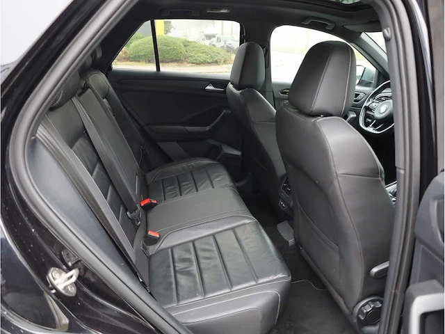 Volkswagen t-roc r 2.0 tsi 4motion 300pk automaat 2021 - afbeelding 21 van  42