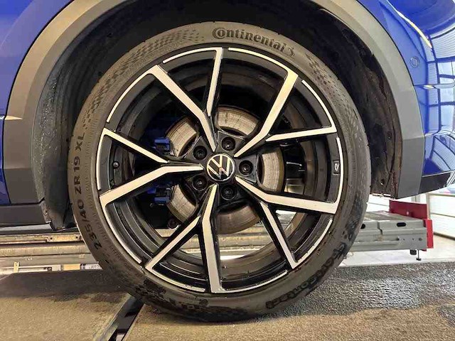 Volkswagen t-roc r 2.0 tsi 4motion 300pk automaat 2022 - afbeelding 7 van  22