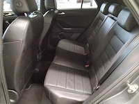 Volkswagen t-roc r 2.0 tsi 4motion 300pk automaat 2026 garantie 2031 - afbeelding 14 van  37