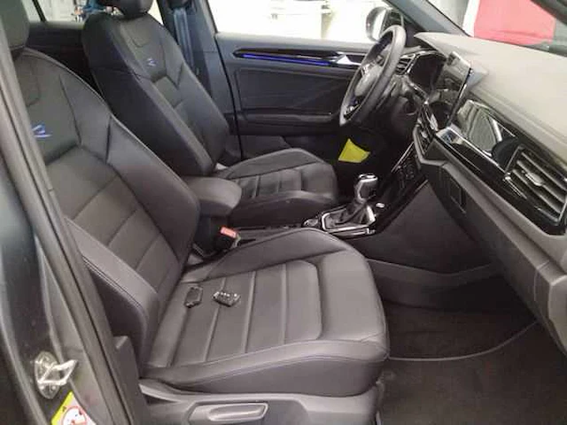 Volkswagen t-roc r 2.0 tsi 4motion 300pk automaat 2026 garantie 2031 - afbeelding 15 van  37