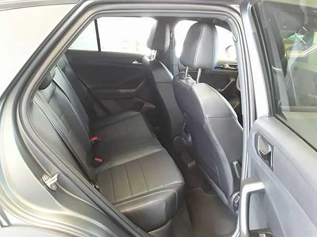 Volkswagen t-roc r 2.0 tsi 4motion 300pk automaat 2026 - afbeelding 22 van  37