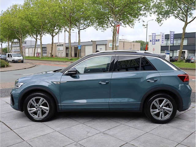 Volkswagen t-roc r-line 2.0 tsi 4motion 190pk automaat 2023 - afbeelding 12 van  40