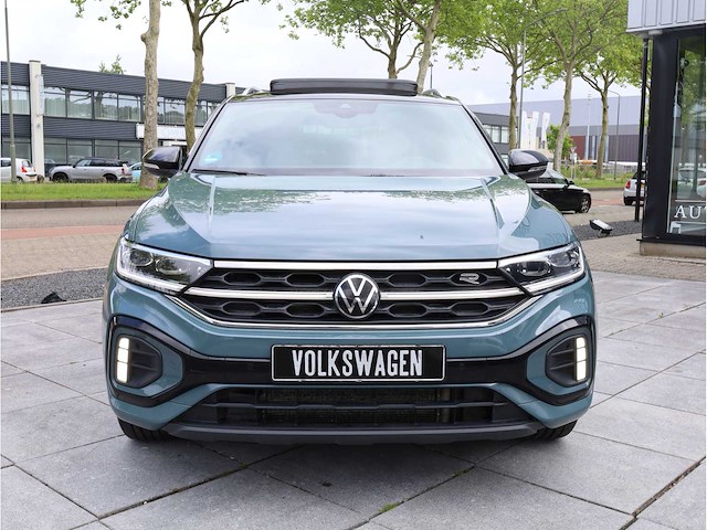 Volkswagen t-roc r-line 2.0 tsi 4motion 190pk automaat 2023 - afbeelding 39 van  40