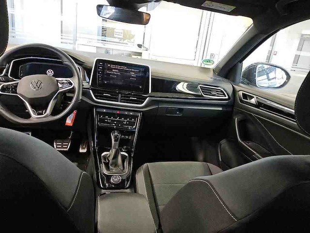 Volkswagen t-roc r-line 2.0 tsi 4motion 190pk automaat - afbeelding 15 van  17