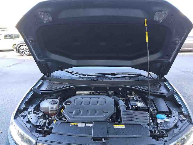 Volkswagen t-roc r-line 2.0 tsi 4motion 190pk automaat - afbeelding 1 van  17