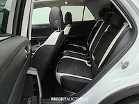 Volkswagen t-roc sport 1.5 tsi 150pk 2019 (origineel-nl), xd-221-x - afbeelding 2 van  30