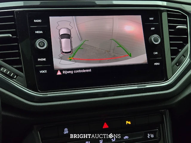 Volkswagen t-roc sport 1.5 tsi 150pk 2019 (origineel-nl), xd-221-x - afbeelding 3 van  30