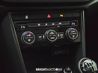 Volkswagen t-roc sport 1.5 tsi 150pk 2019 (origineel-nl), xd-221-x - afbeelding 5 van  30