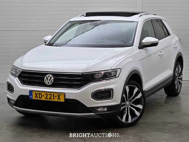 Volkswagen t-roc sport 1.5 tsi 150pk 2019 (origineel-nl), xd-221-x - afbeelding 1 van  30