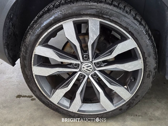 Volkswagen t-roc sport 1.5 tsi 150pk 2019 (origineel-nl), xd-221-x - afbeelding 16 van  30