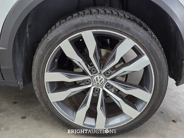 Volkswagen t-roc sport 1.5 tsi 150pk 2019 (origineel-nl), xd-221-x - afbeelding 19 van  30