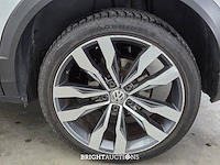 Volkswagen t-roc sport 1.5 tsi 150pk 2019 (origineel-nl), xd-221-x - afbeelding 19 van  30