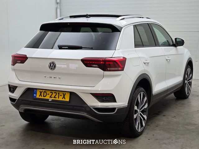 Volkswagen t-roc sport 1.5 tsi 150pk 2019 (origineel-nl), xd-221-x - afbeelding 25 van  30