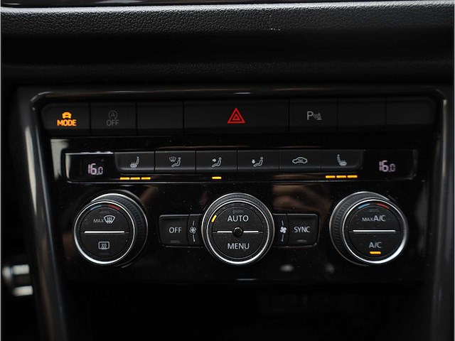 Volkswagen t-roc sport 1.5 tsi automaat 2022 - afbeelding 14 van  37