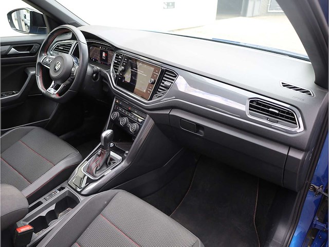Volkswagen t-roc sport 1.5 tsi automaat 2022 - afbeelding 29 van  37