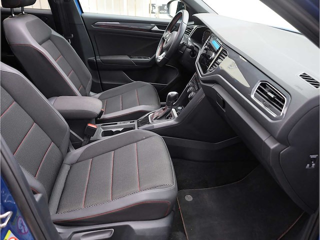Volkswagen t-roc sport 1.5 tsi automaat 2022 - afbeelding 30 van  37