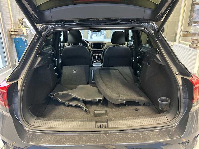 Volkswagen t-roc sport 2.0 tsi 4motion 190pk automaat 2021 - afbeelding 3 van  16