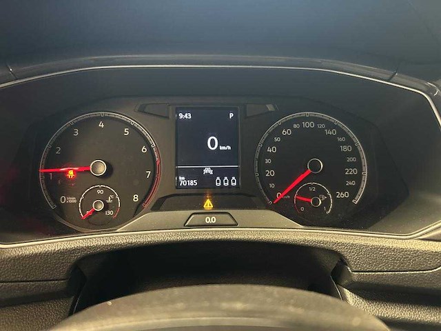 Volkswagen t-roc sport 2.0 tsi 4motion 190pk automaat 2021 - afbeelding 15 van  16