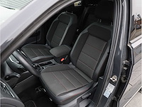 Volkswagen t-roc sport 2.0 tsi 4motion 190pk automaat 2021 - afbeelding 5 van  38