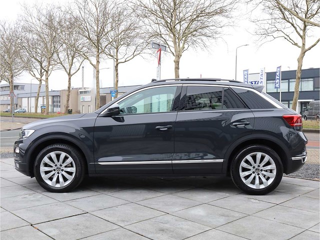 Volkswagen t-roc sport 2.0 tsi 4motion 190pk automaat 2021 - afbeelding 12 van  38