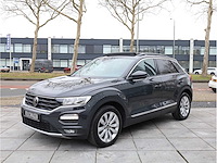 Volkswagen t-roc sport 2.0 tsi 4motion 190pk automaat 2021 - afbeelding 28 van  28