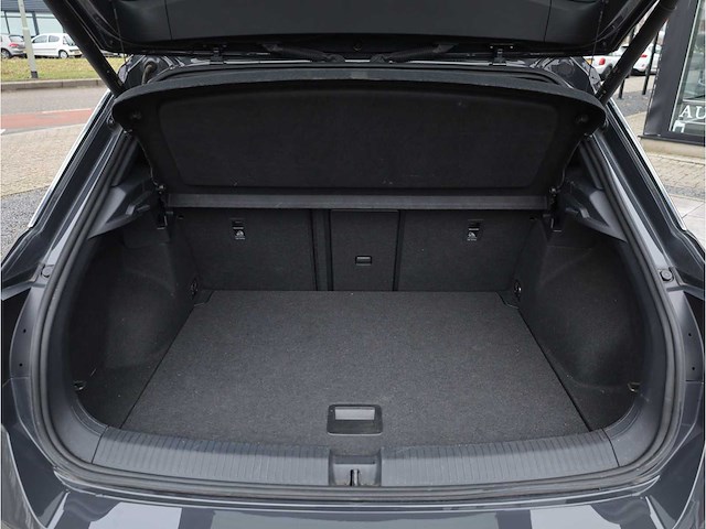 Volkswagen t-roc sport 2.0 tsi 4motion 190pk automaat 2021 - afbeelding 23 van  37
