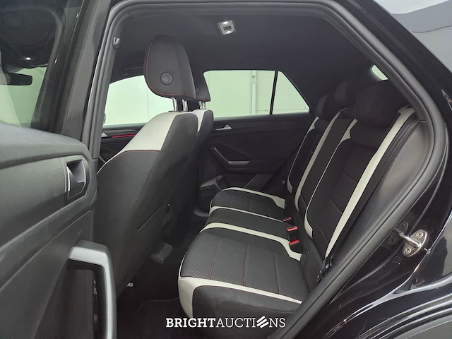 Volkswagen t-roc sport business r 1.5 tsi 150pk 2019, k-189-nz - afbeelding 2 van  32