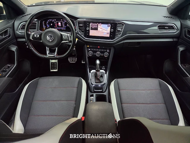 Volkswagen t-roc sport business r 1.5 tsi 150pk 2019, k-189-nz - afbeelding 28 van  32