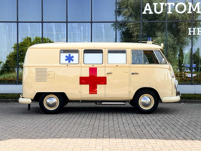 Volkswagen t1 ambulance transporter 1500-27 1965, be-02-41 - afbeelding 11 van  76