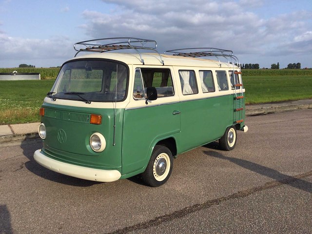 Volkswagen t2 camper oldtimer - afbeelding 1 van  29
