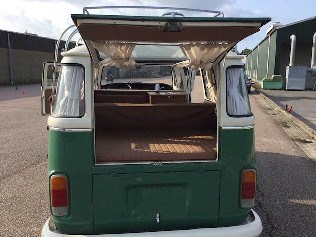 Volkswagen t2 camper oldtimer - afbeelding 20 van  29