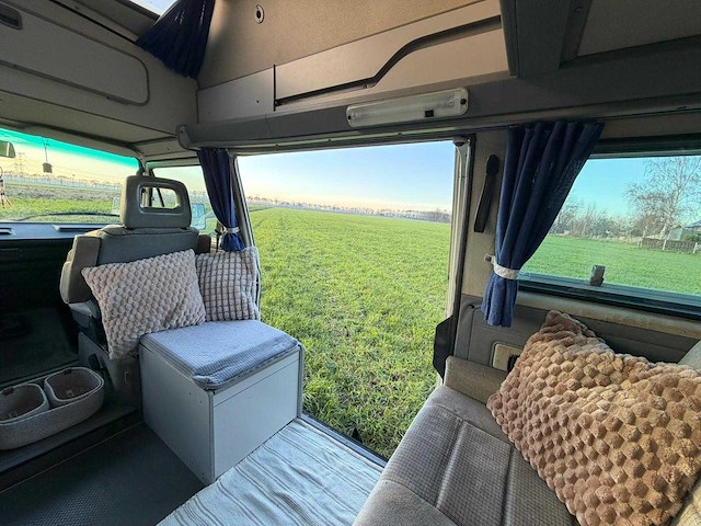 Volkswagen t3 transporter california westfalia camper 67-bz-hl - afbeelding 13 van  31