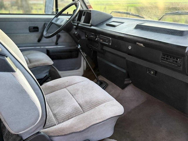 Volkswagen t3 transporter california westfalia camper 67-bz-hl - afbeelding 24 van  31