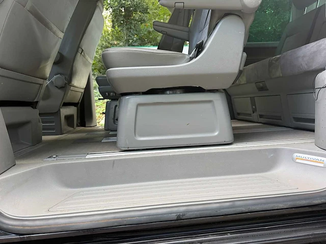 Volkswagen t5 multivan, g-831-rd - afbeelding 8 van  26
