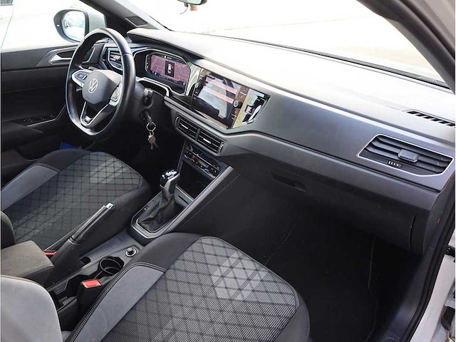 Volkswagen taigo 1.0 tsi 3x r-line automaat 2023, z-364-nv - afbeelding 5 van  33