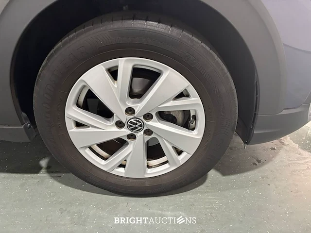 Volkswagen taigo life 1.0 tsi 95pk 2022 (origineel-nl), p-680-nv - afbeelding 29 van  31