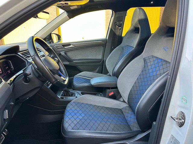 Volkswagen tiguan - 2.0 tsi r 75 4m , hfk-37-z - afbeelding 3 van  37