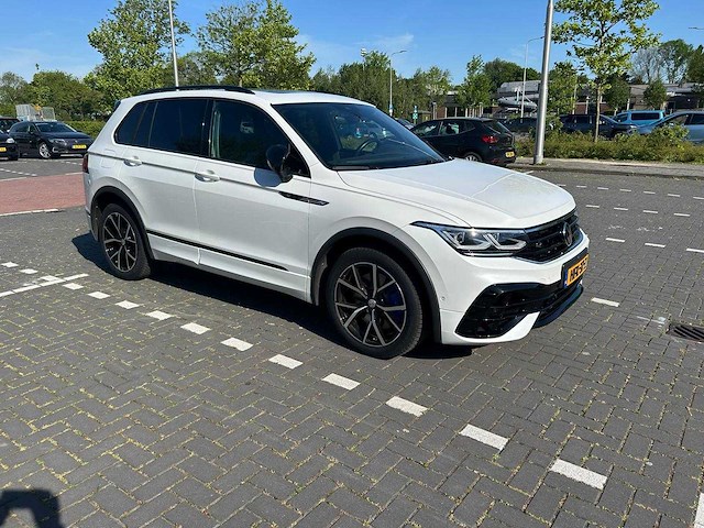 Volkswagen tiguan - 2.0 tsi r 75 4m , hfk-37-z - afbeelding 17 van  37