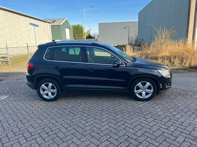 Volkswagen tiguan - 2.0 tsi sport&st.4m, automaat 08-xtz-8 - afbeelding 17 van  19