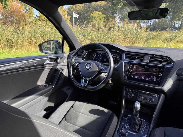 Volkswagen tiguan 1.4 tsi 4m. hl bus r , ; tf-045-t - afbeelding 7 van  23